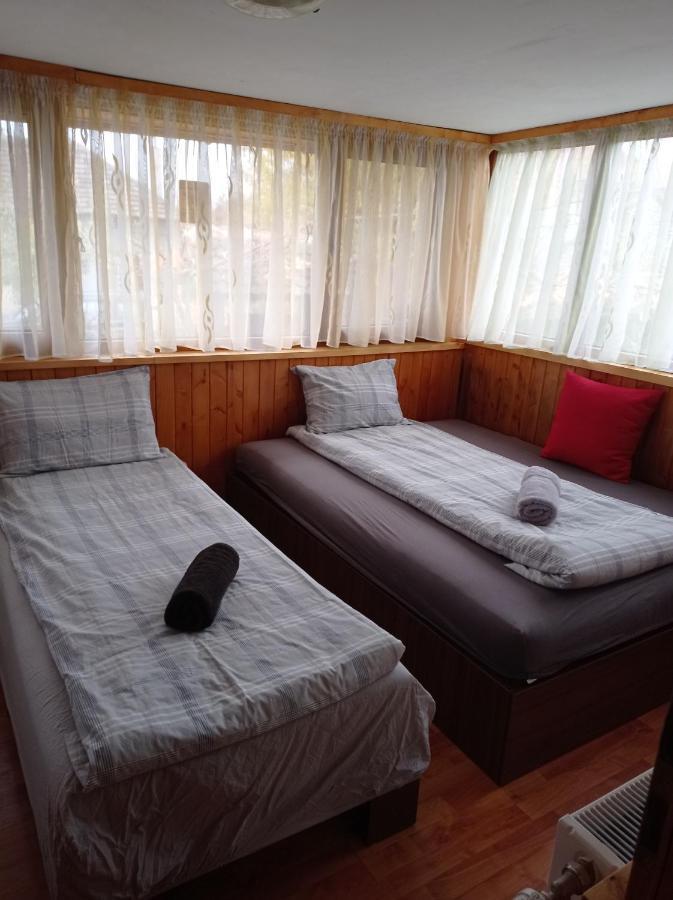 Chergata Guest House Zheglitsa Exterior photo